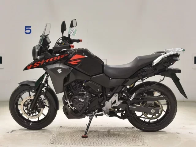 Suzuki V STROM 250