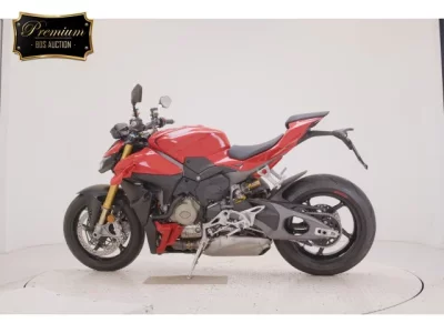 Ducati DUCATI STREET FIGHTER V4S