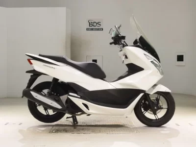 Honda PCX125-2