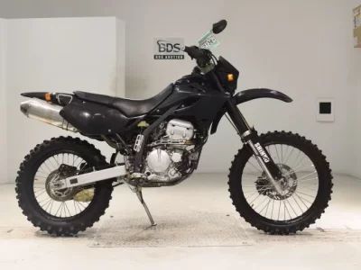 Kawasaki D-TRACKER