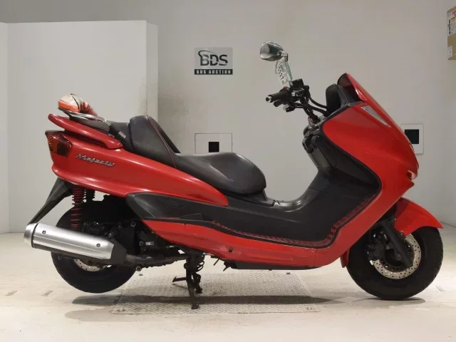Yamaha MAJESTY 250C лот № 0327 оценка 4  с аукциона в Японии