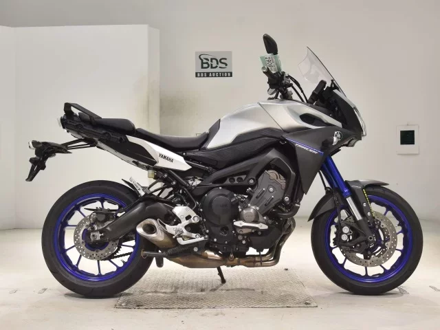 Yamaha MT-09 лот № 2909 оценка 5  с аукциона в Японии