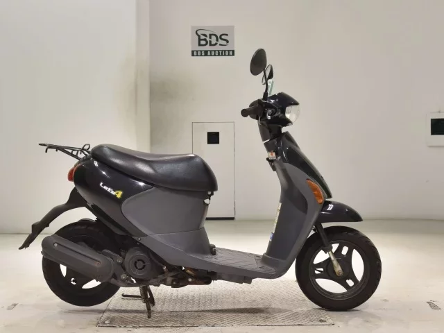 Suzuki LET S4
