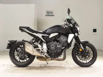 Honda CB1000R-2