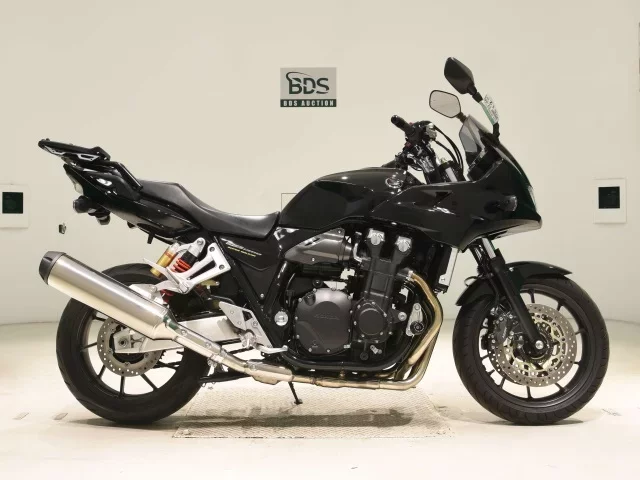 Honda CB1300SF BOLDOR лот № 0512 оценка 5  с аукциона в Японии