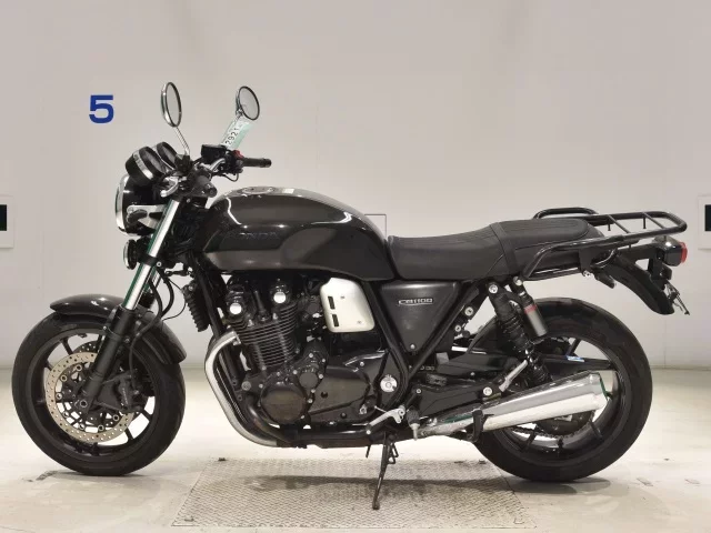 Honda CB1100RS