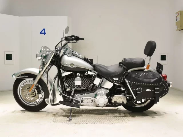 Harley-Davidson HARLEY FLSTC1450