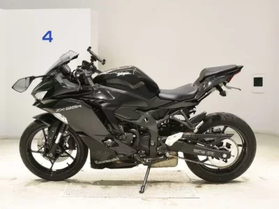 Kawasaki ZX-25R  с аукциона в Японии