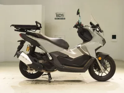Honda ADV160