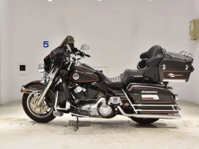 Harley-Davidson HARLEY FLHTCU1450