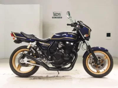 Kawasaki ZRX400  с аукциона в Японии