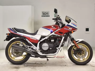 Honda VF750F