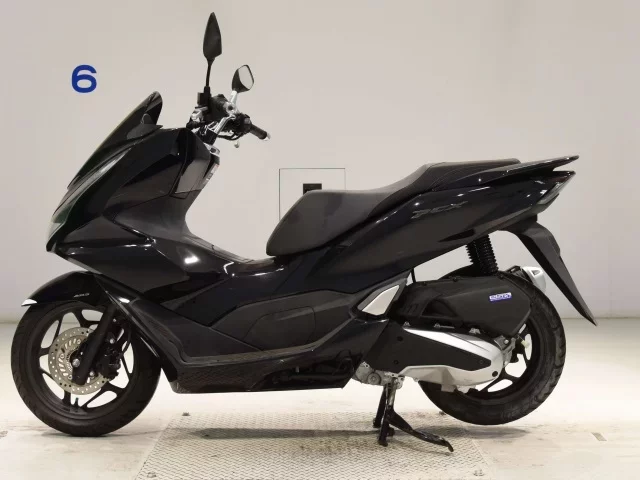 Honda PCX125-4