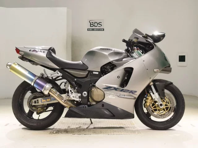 Kawasaki ZX-12R лот № 5317 оценка 4  с аукциона в Японии
