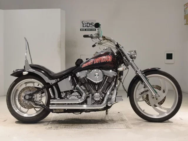 Harley-Davidson HARLEY FXSTC1340