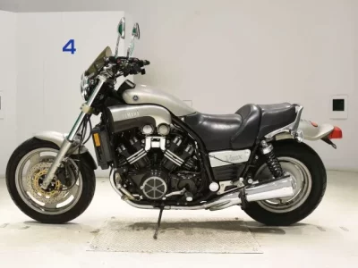 Yamaha V-MAX  с аукциона в Японии