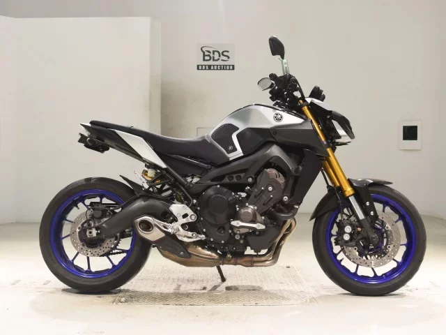 Yamaha MT-09ASP лот № 2872 оценка 5  с аукциона в Японии