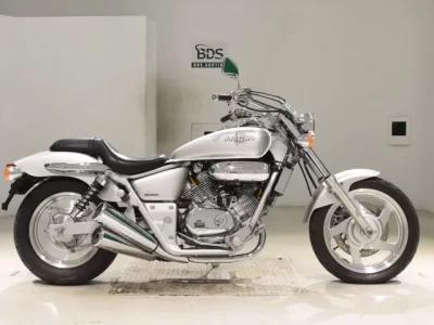 Honda MAGNA 250  с аукциона в Японии