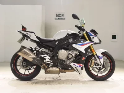 BMW BMW S1000R