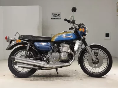 Suzuki GT750