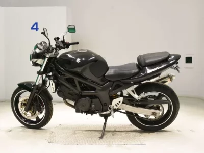 Suzuki SV400