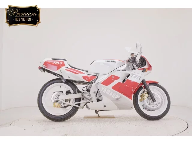 Yamaha TZR250-3
