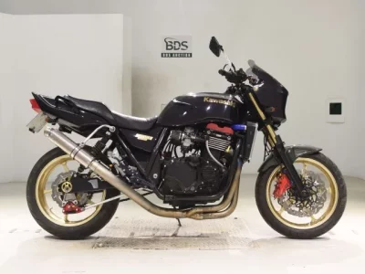 Kawasaki ZRX1100  с аукциона в Японии