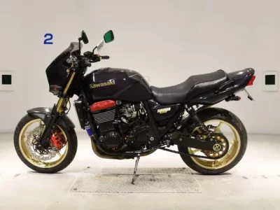 Kawasaki ZRX1100  с аукциона в Японии