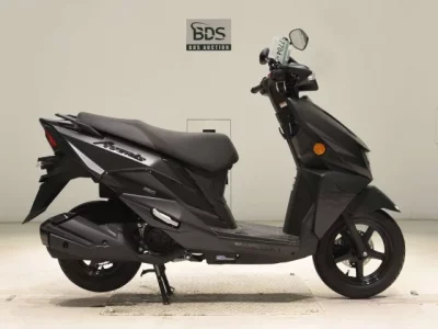 Suzuki AVENIS125