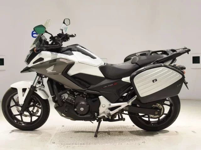 Honda NC750XDLD-2