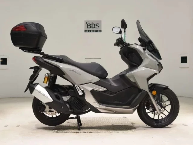 Honda ADV160