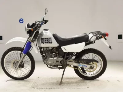 Suzuki DJEBEL200  с аукциона в Японии