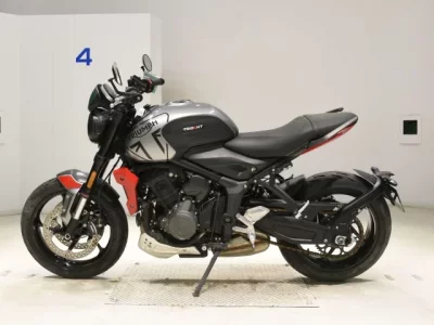 Triumph TRIUMPH TRIDENT 660  с аукциона в Японии