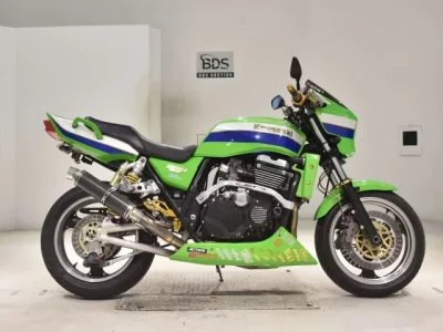 Kawasaki ZRX1100  с аукциона в Японии