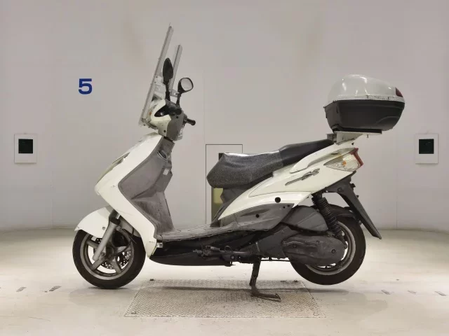 Yamaha CYGNUS125X