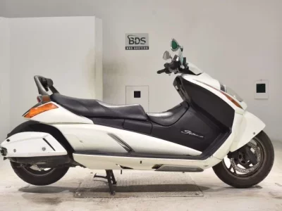 Suzuki GEMMA250