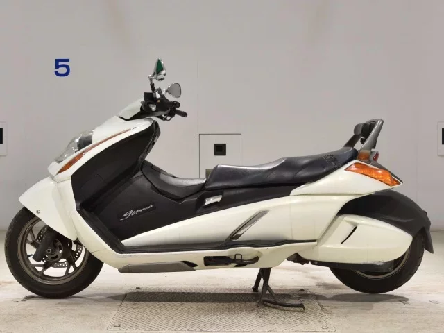 Suzuki GEMMA250