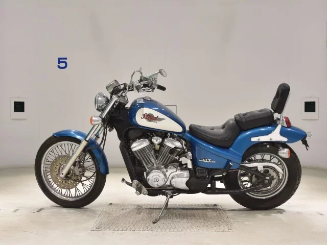 Honda STEED400