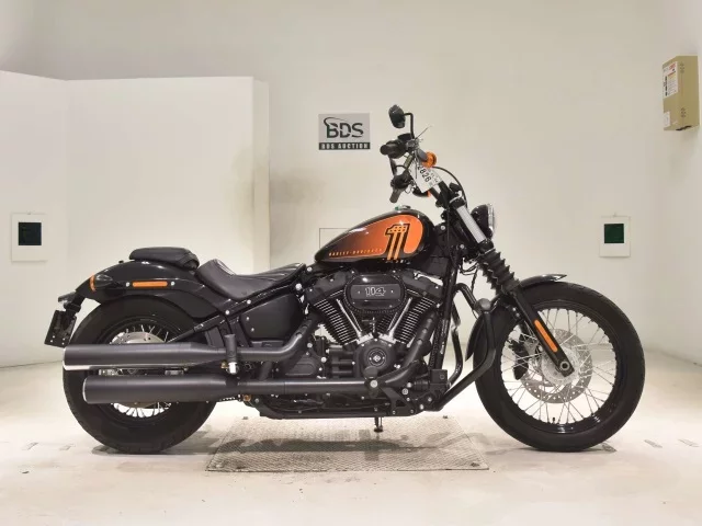 Harley-Davidson HARLEY FXBBS1870 лот № 2826 оценка 5  с аукциона в Японии