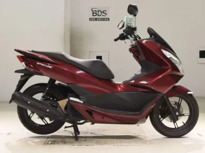 Honda PCX125-2