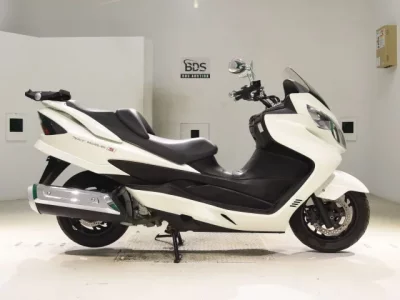 Suzuki SKYWAVE 250S-3  с аукциона в Японии