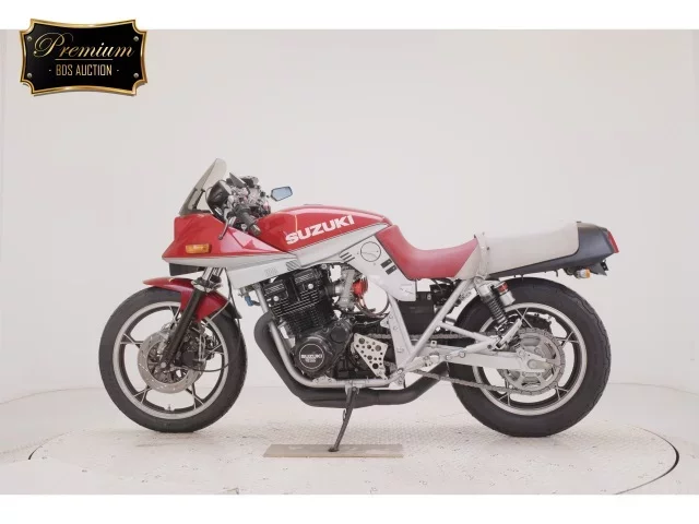 Suzuki GSX1100S KATANA