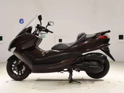 Yamaha MAJESTY 250-4  с аукциона в Японии