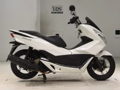 Honda PCX125-2
