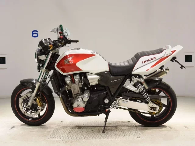 Honda CB1300SF
