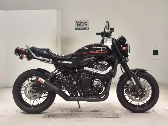 Kawasaki Z900RS лот № 0311 оценка 5  с аукциона в Японии