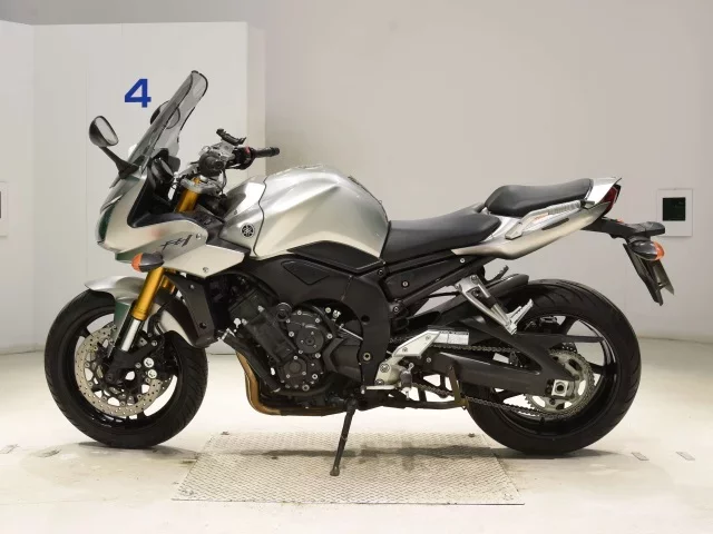 Yamaha FZ-1 FEATHER