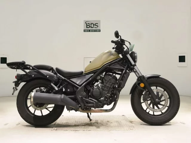 Honda REBEL 250A лот № 7955 оценка 5  с аукциона в Японии