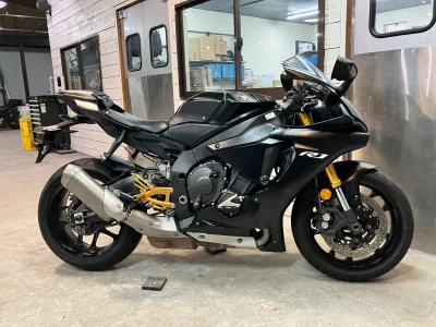 Yamaha YZF-R1