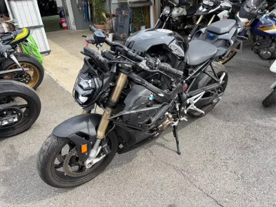 BMW BMW S1000R